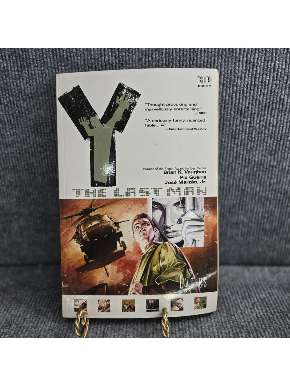Y The Last Man. Vertigo; 1 Paperback Brian K. Vaughan